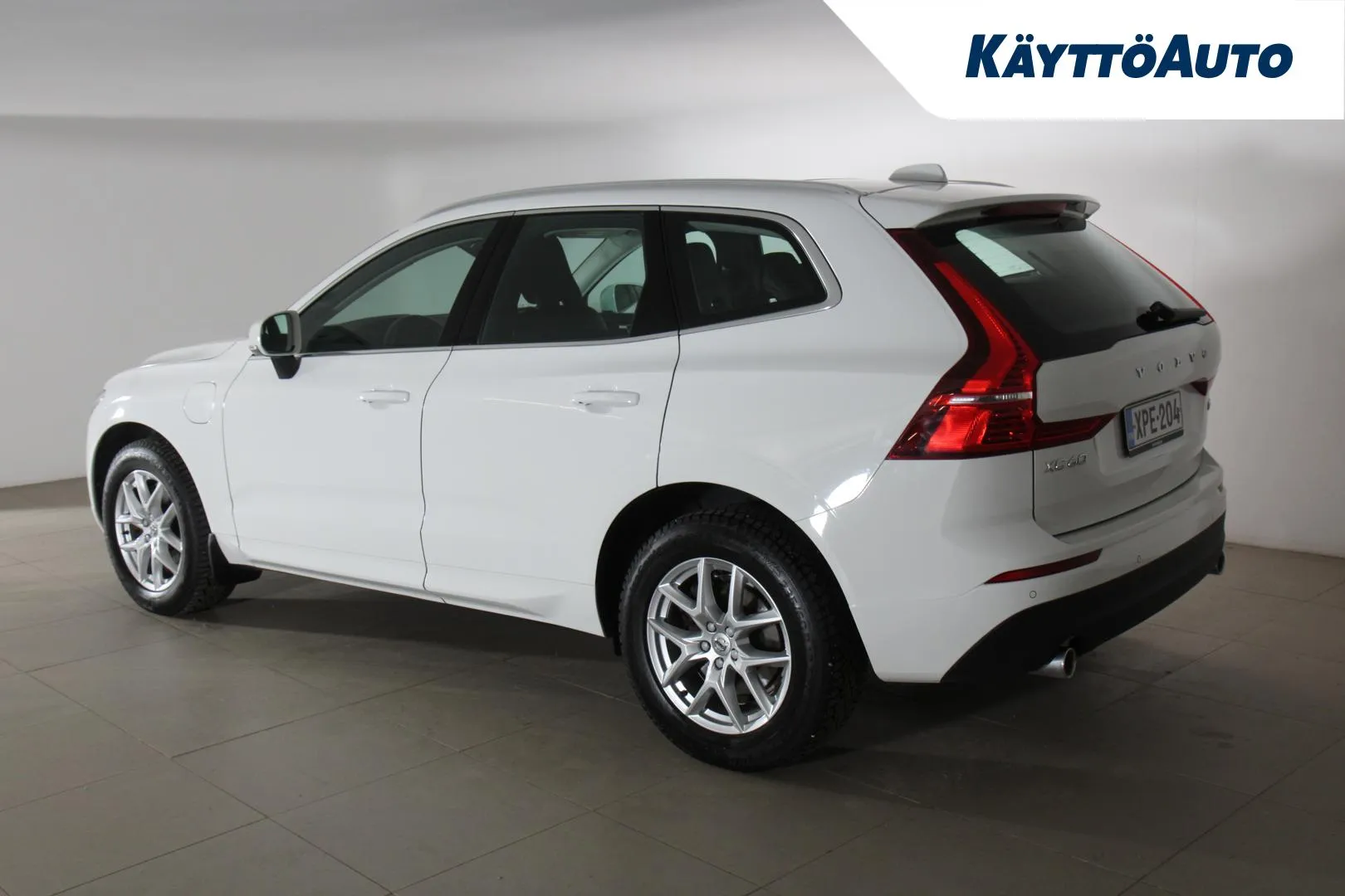VOLVO XC60 XPE-204 carousel image
