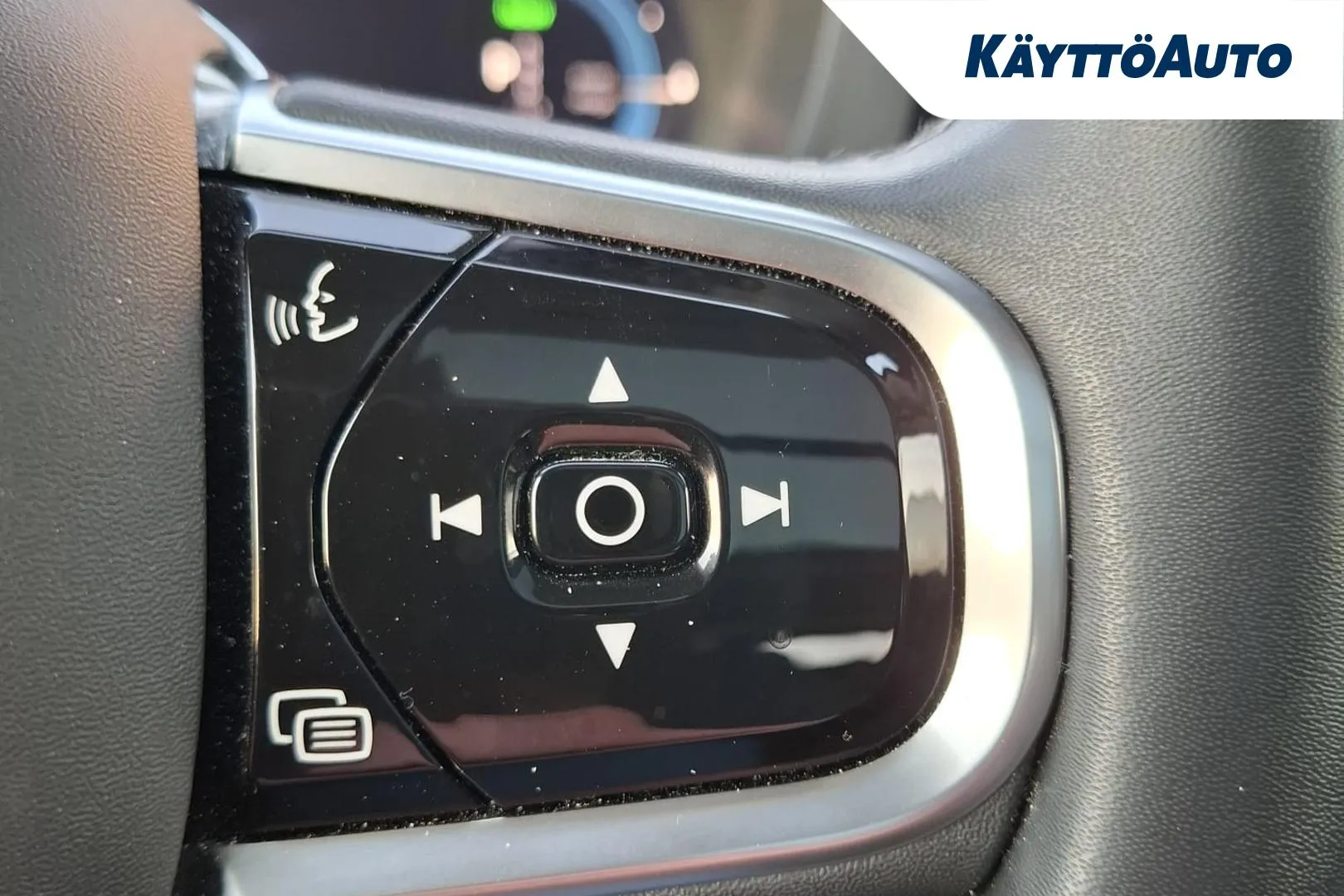 VOLVO XC60 IRB-903 carousel image