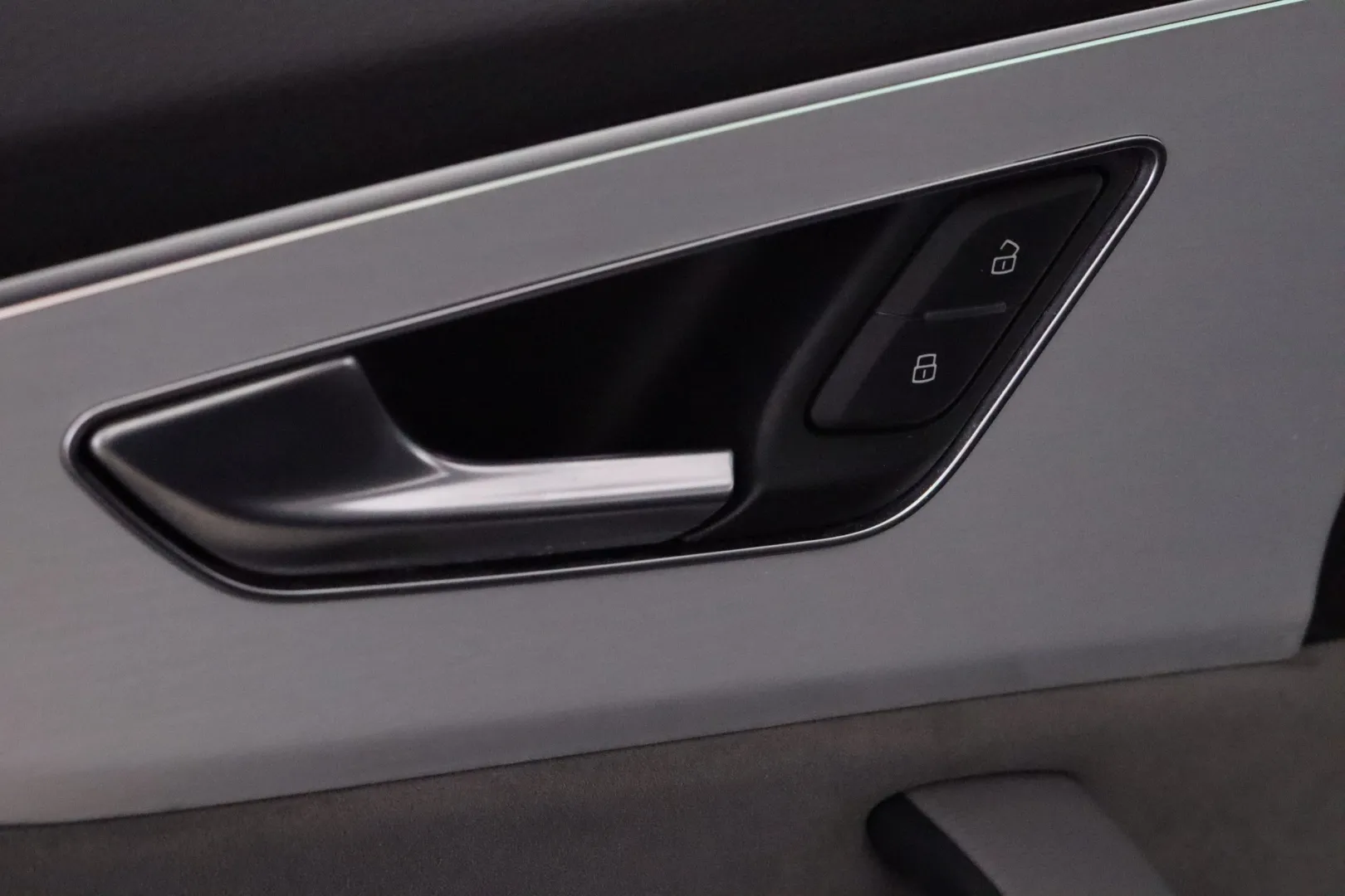 AUDI Q8 YKI-373 carousel image