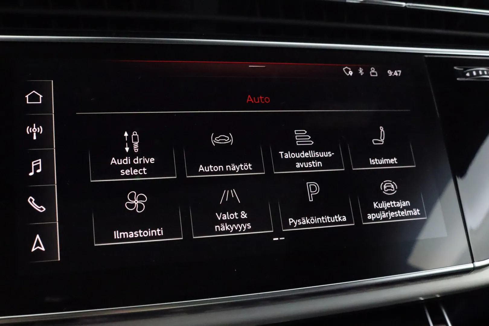 AUDI Q8 YKI-373 carousel image