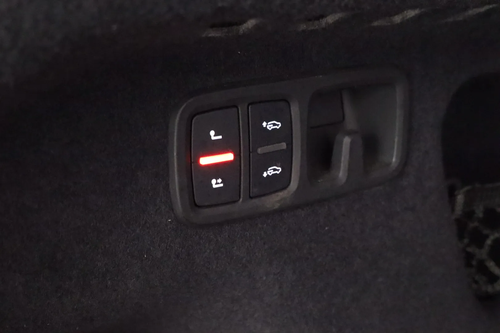 AUDI Q8 YKI-373 carousel image