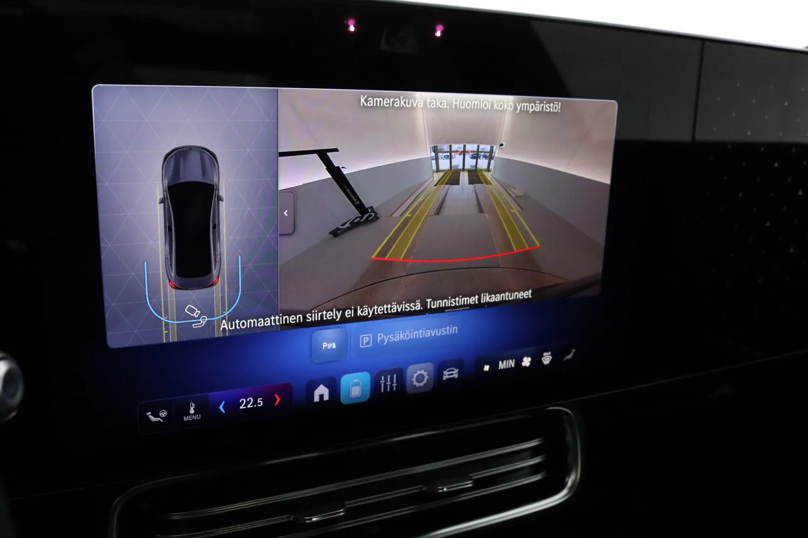 Mercedes-Benz CLA MRR-128 carousel image