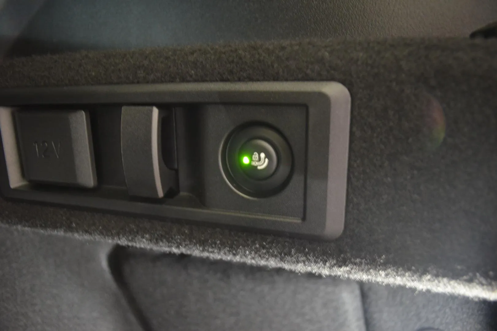 BMW X3 NOK-758 carousel image