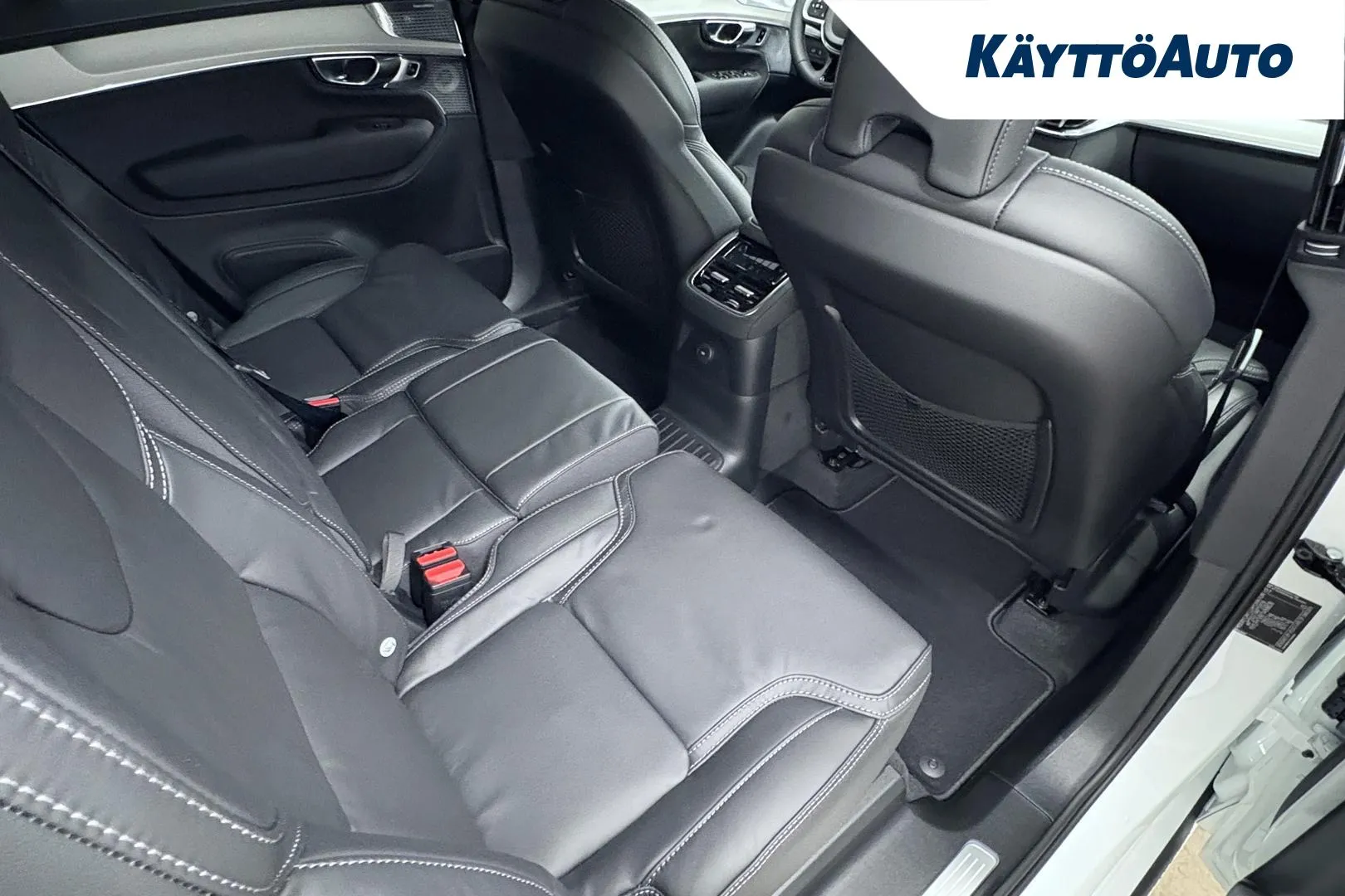 Volvo XC90 RXO-693 carousel image