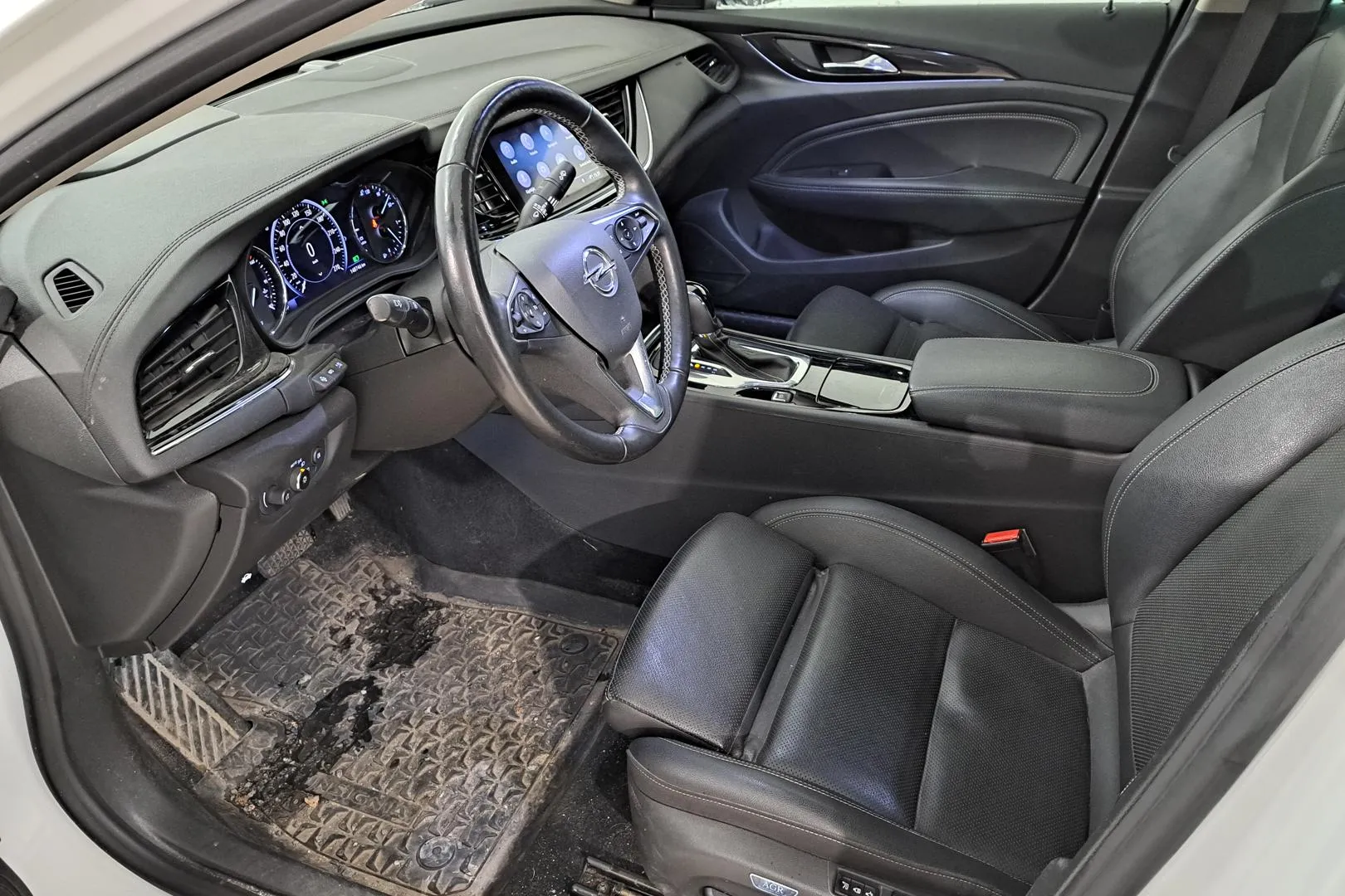 Opel Insignia NLN-348 carousel image