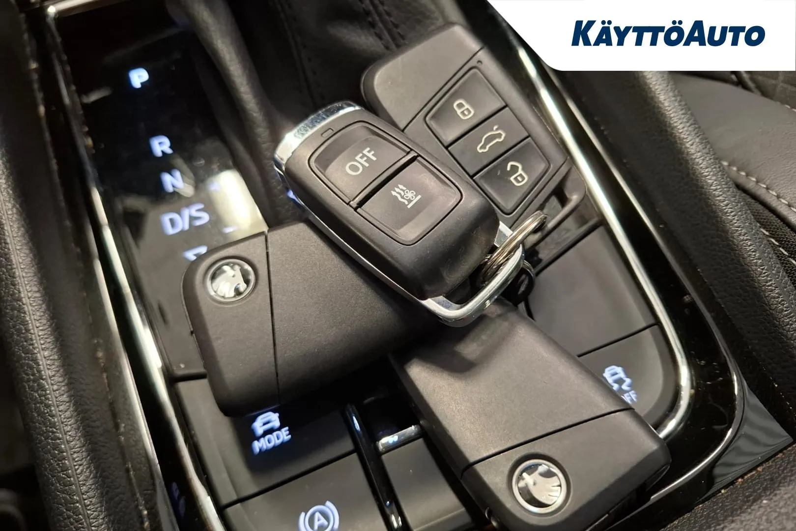 Skoda Karoq CPV-400 carousel image