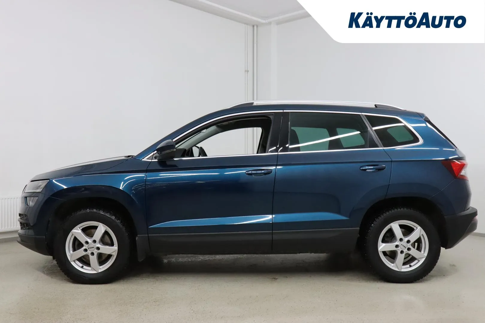 Skoda Karoq CPV-400 carousel image