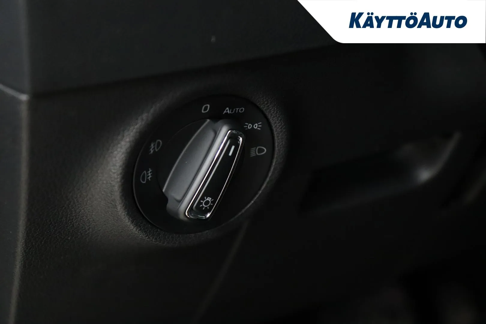 Skoda Karoq CPV-400 carousel image