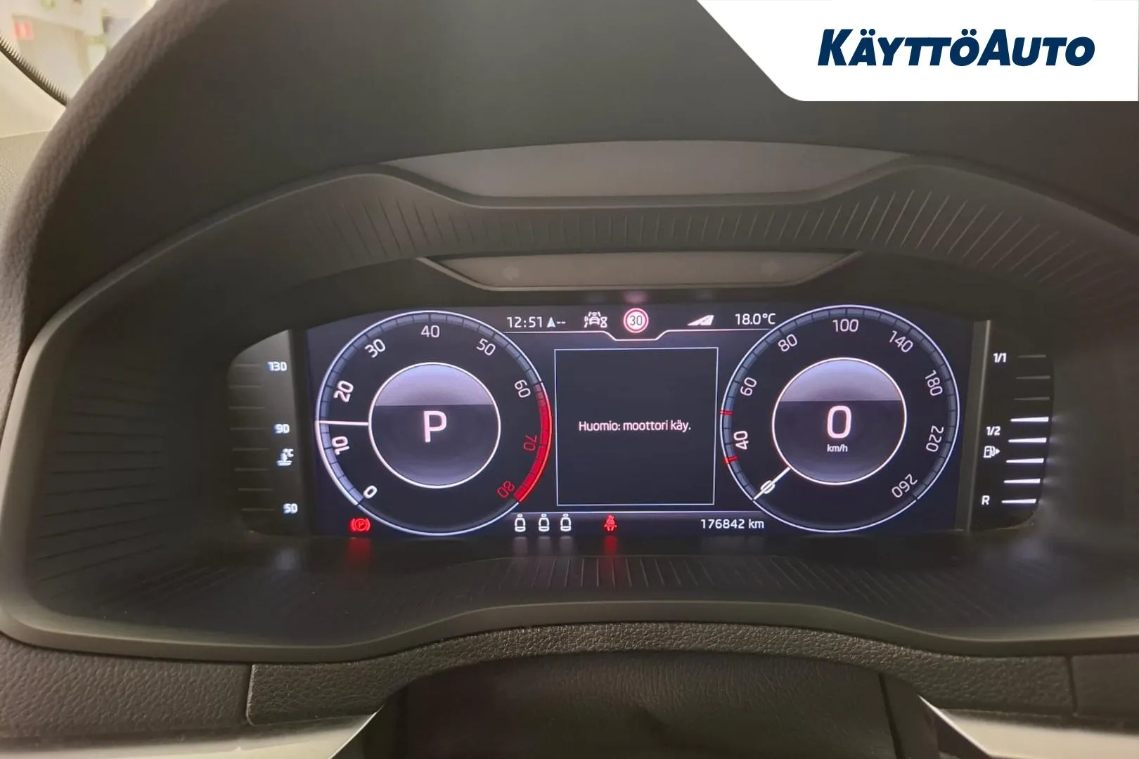 Skoda Karoq CPV-400 carousel image