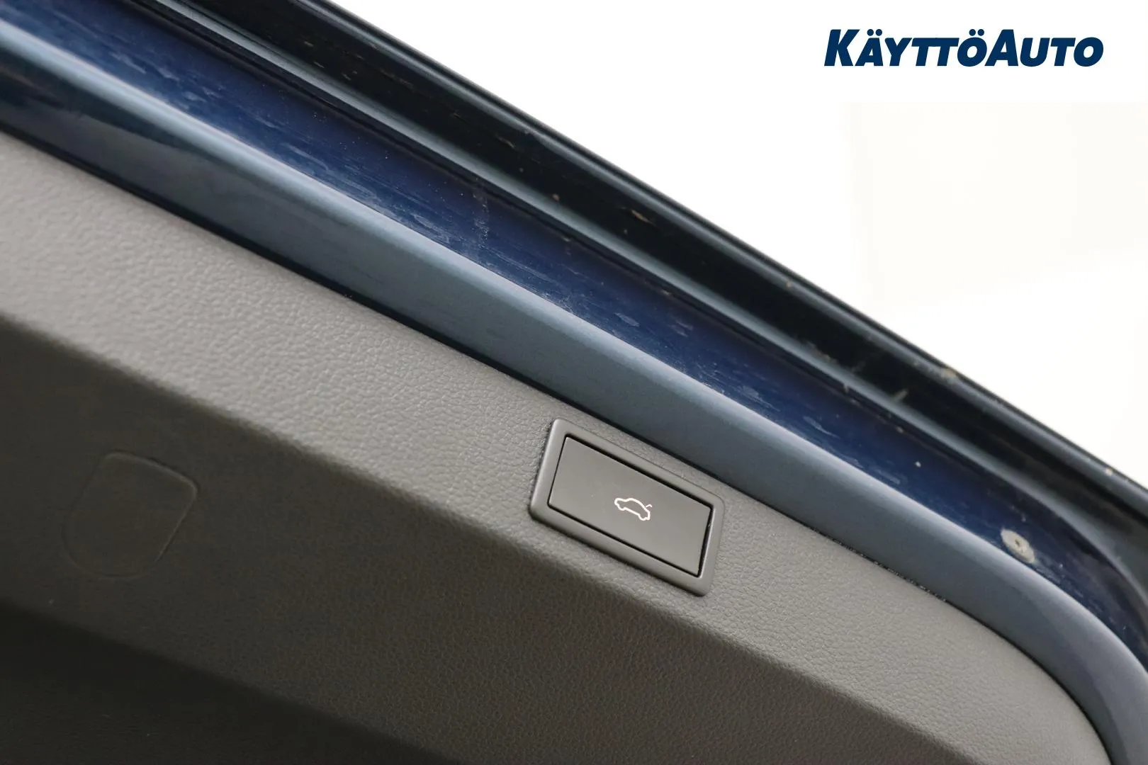 Skoda Karoq CPV-400 carousel image