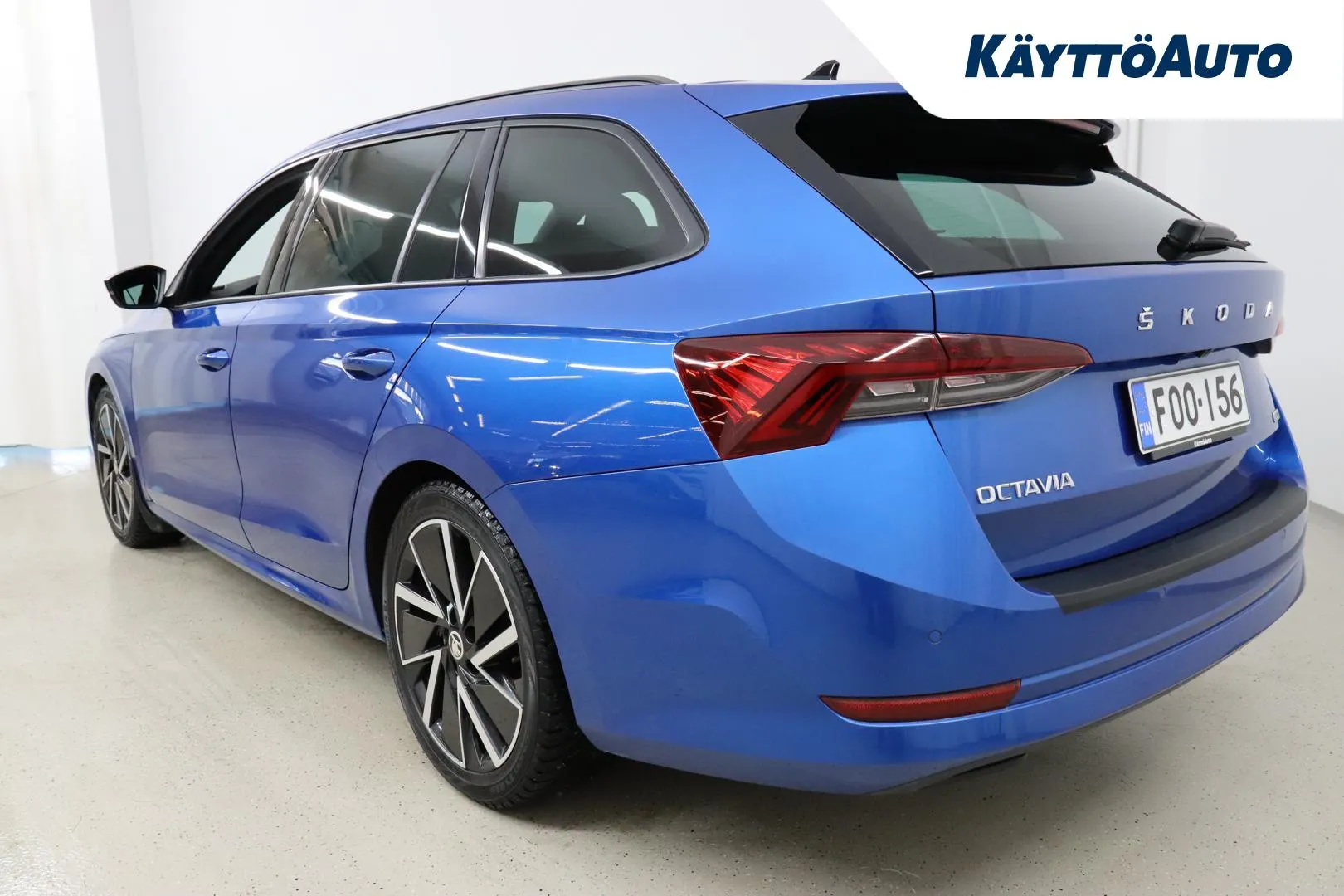 Skoda Octavia FOO-156 carousel image