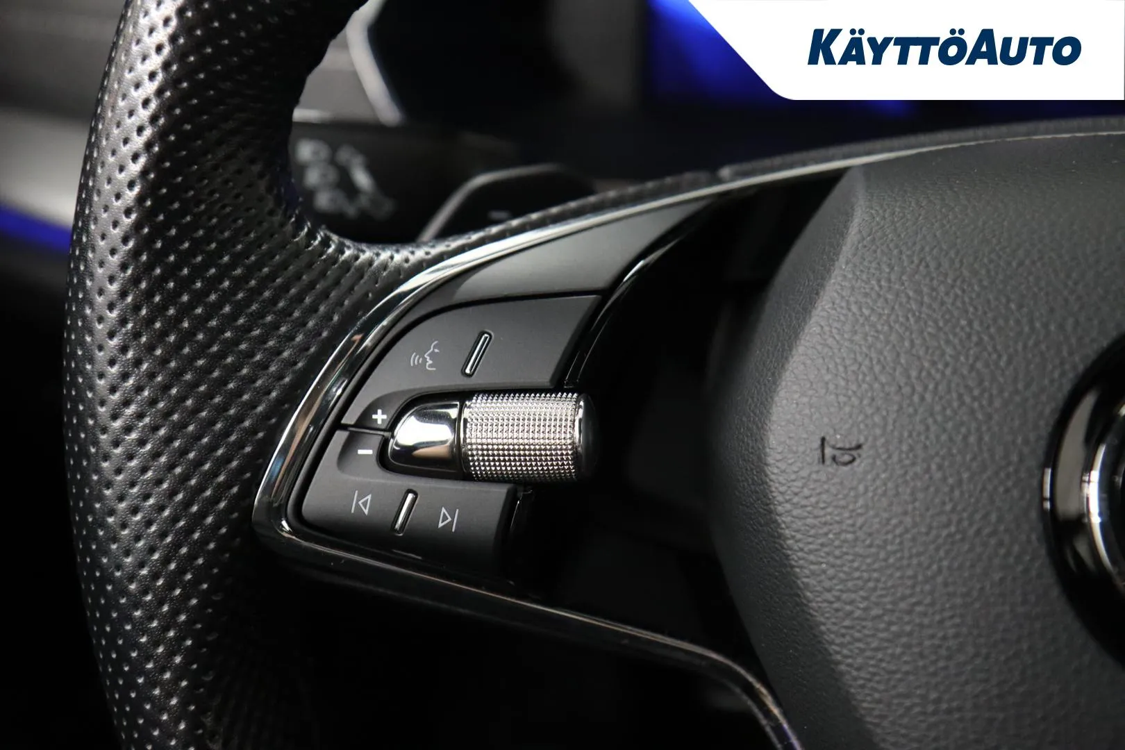 Skoda Octavia FOO-156 carousel image