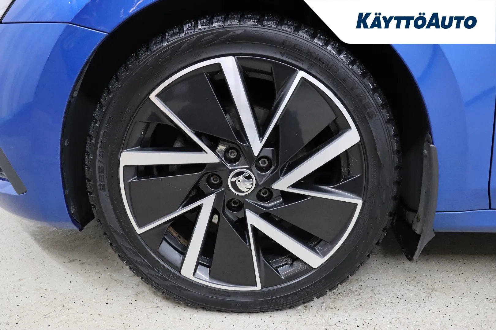 Skoda Octavia FOO-156 carousel image