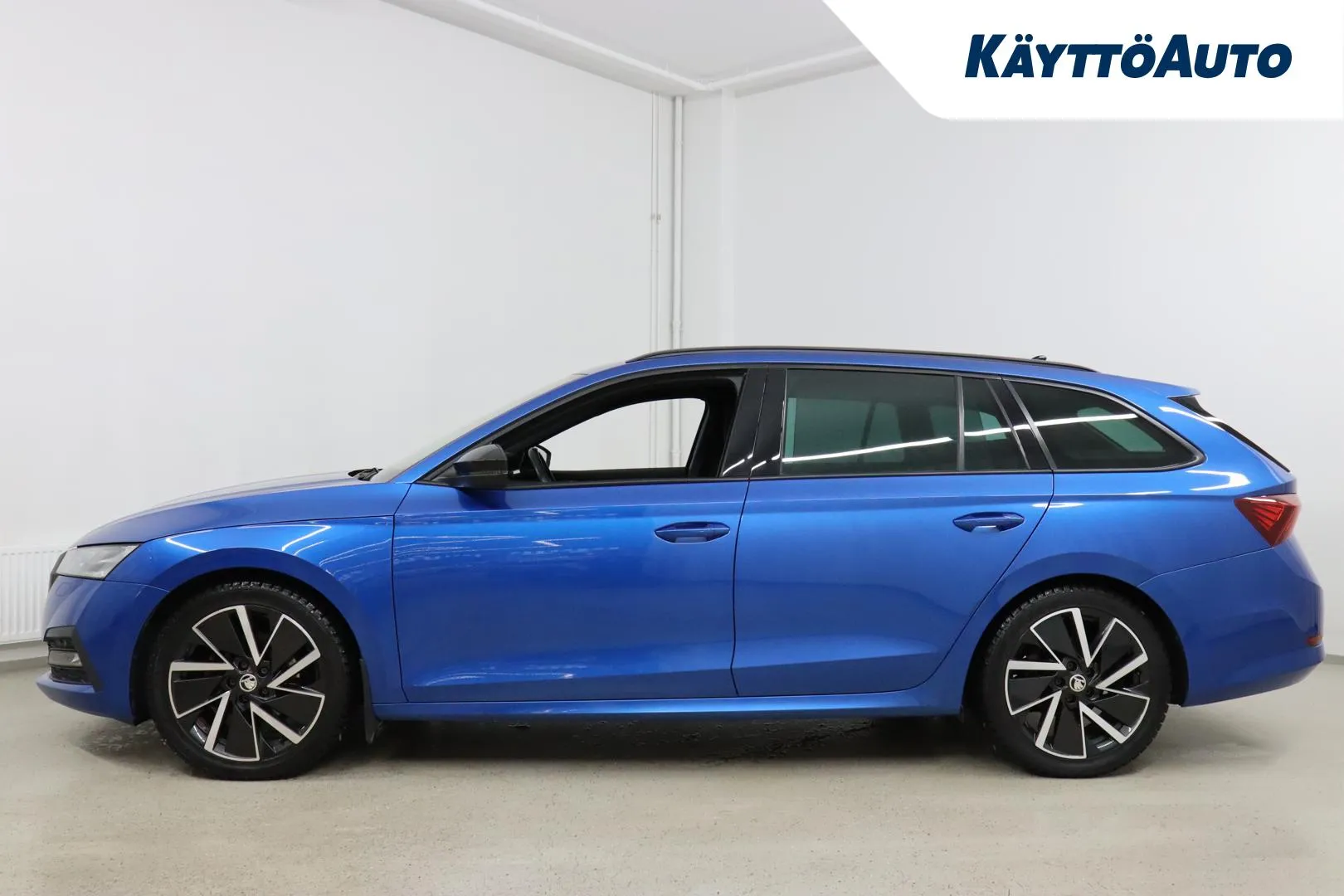 Skoda Octavia FOO-156 carousel image