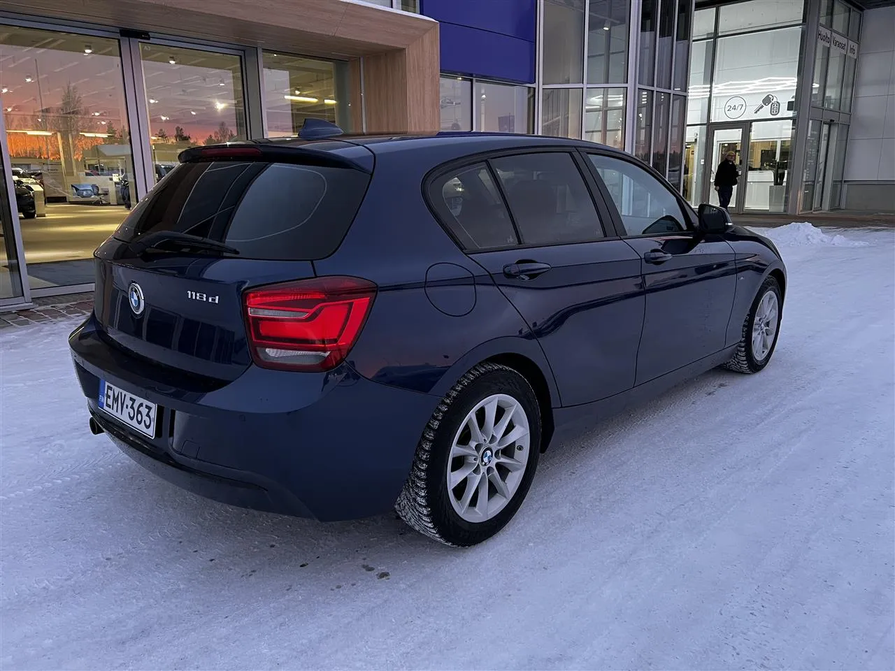 BMW 118 EMV-363 carousel image