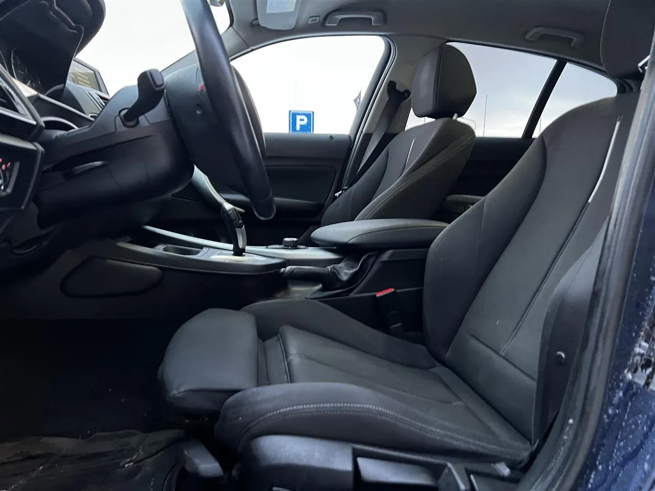 BMW 118 EMV-363 carousel image