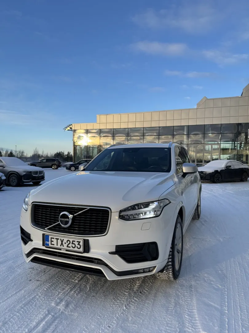 VOLVO XC90 ETX-253 carousel image