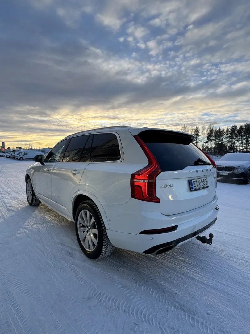 VOLVO XC90 ETX-253 carousel image