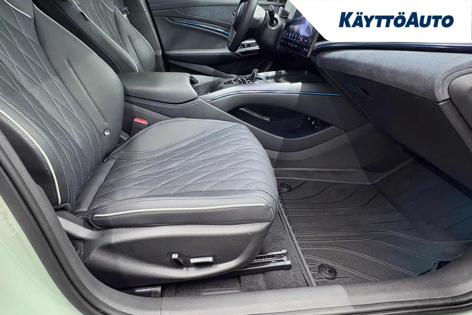 BYD Seal ZPA-204 carousel image