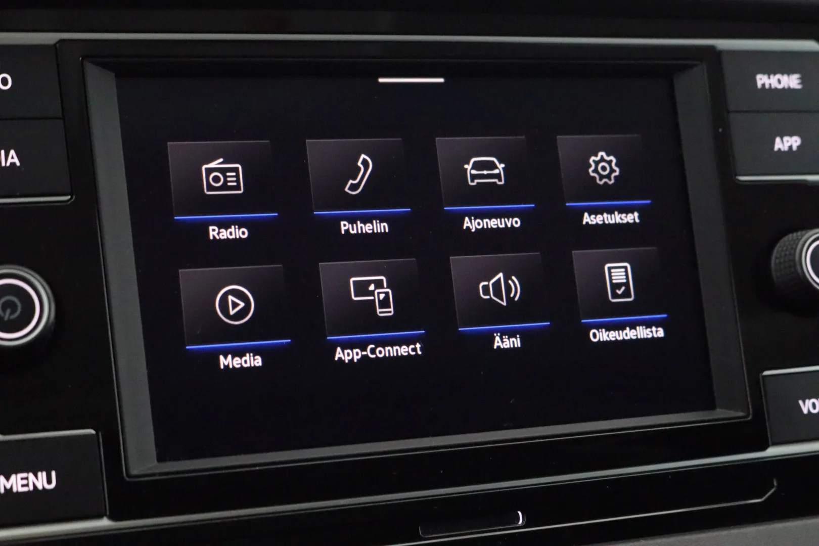 VOLKSWAGEN Transporter YXS-252 carousel image