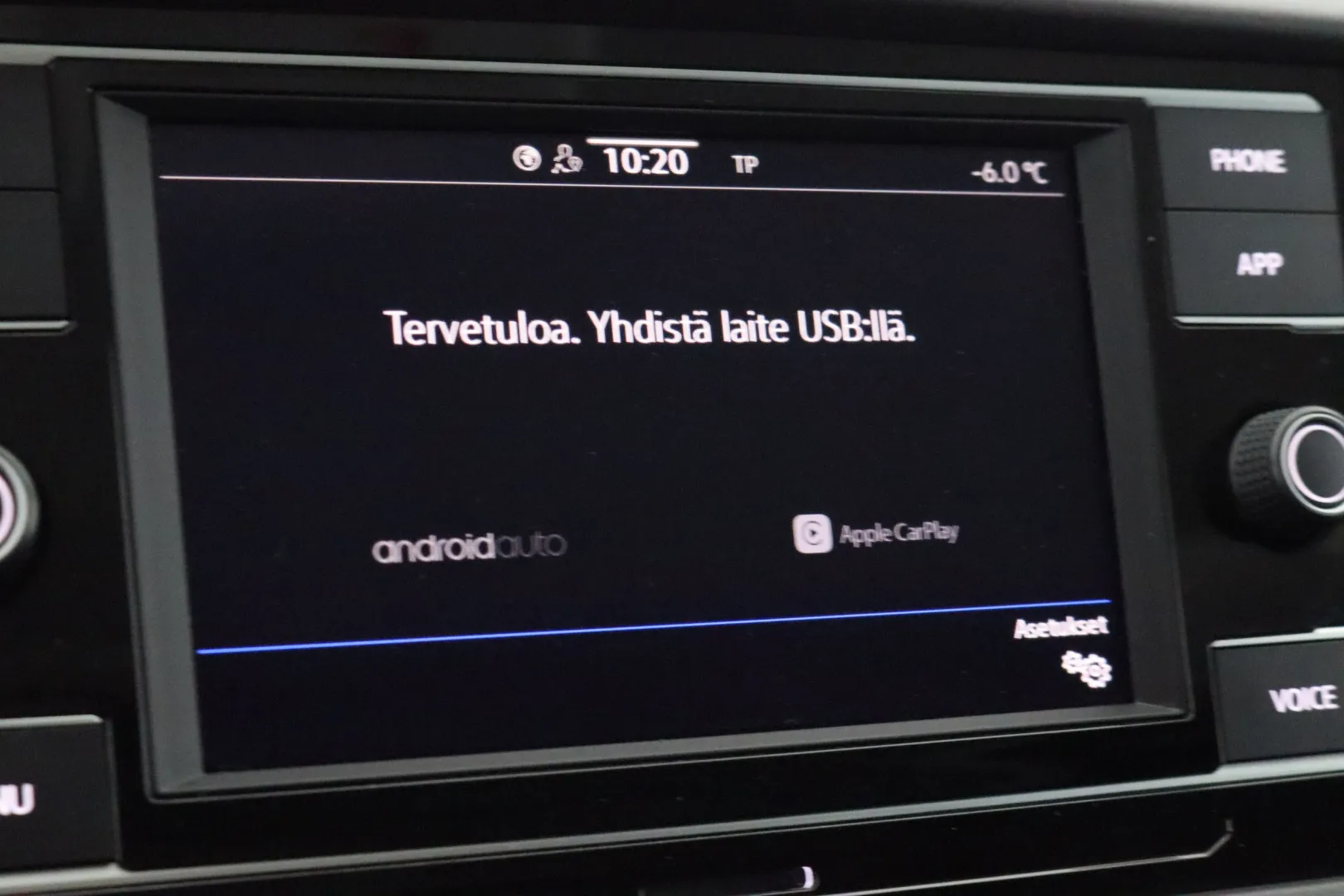 VOLKSWAGEN Transporter YXS-252 carousel image