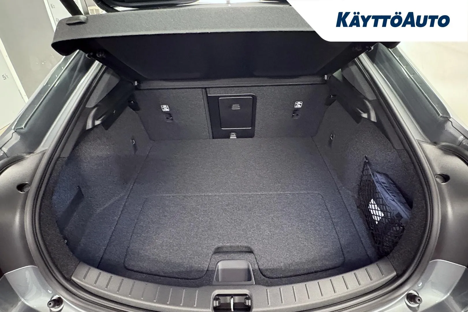 Polestar 2 CSP-905 carousel image