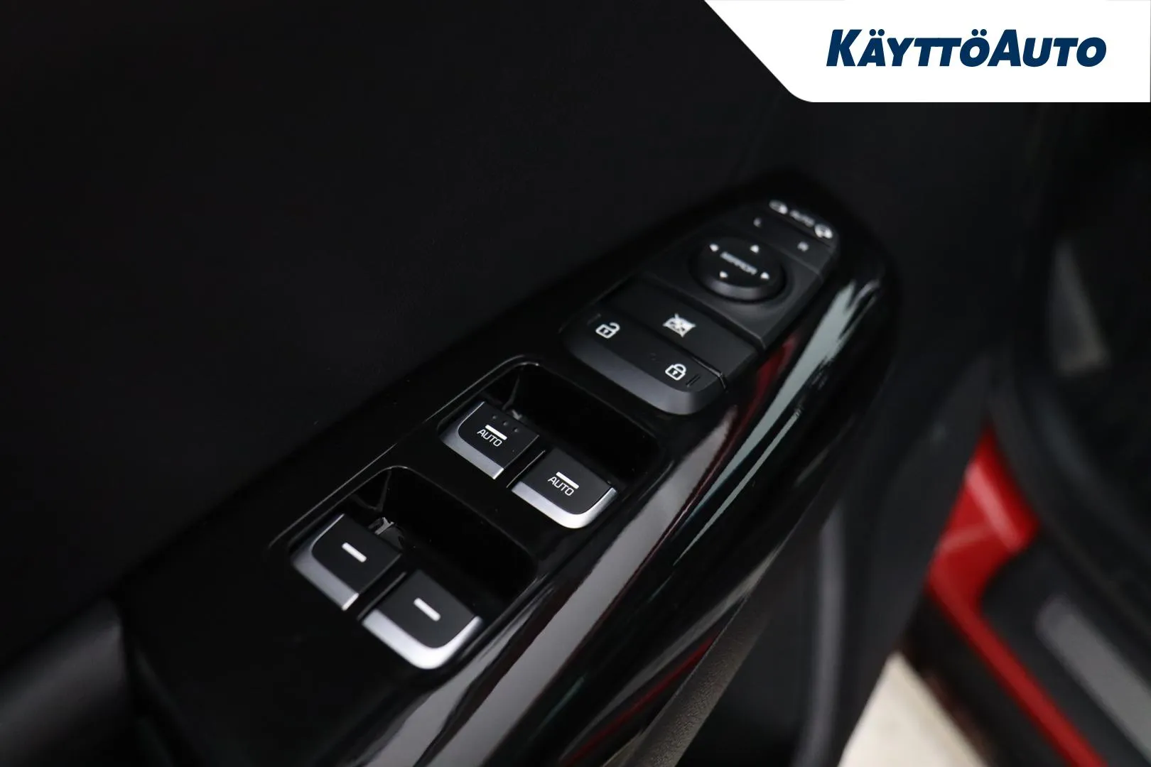 Kia Sportage BXZ-955 carousel image