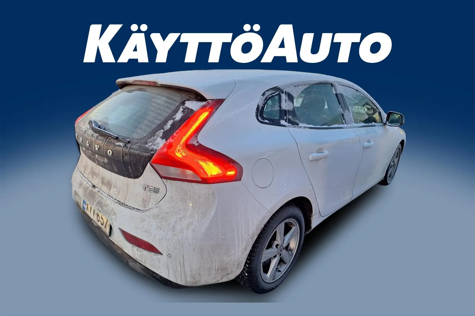 VOLVO V40 XVV-657 carousel image
