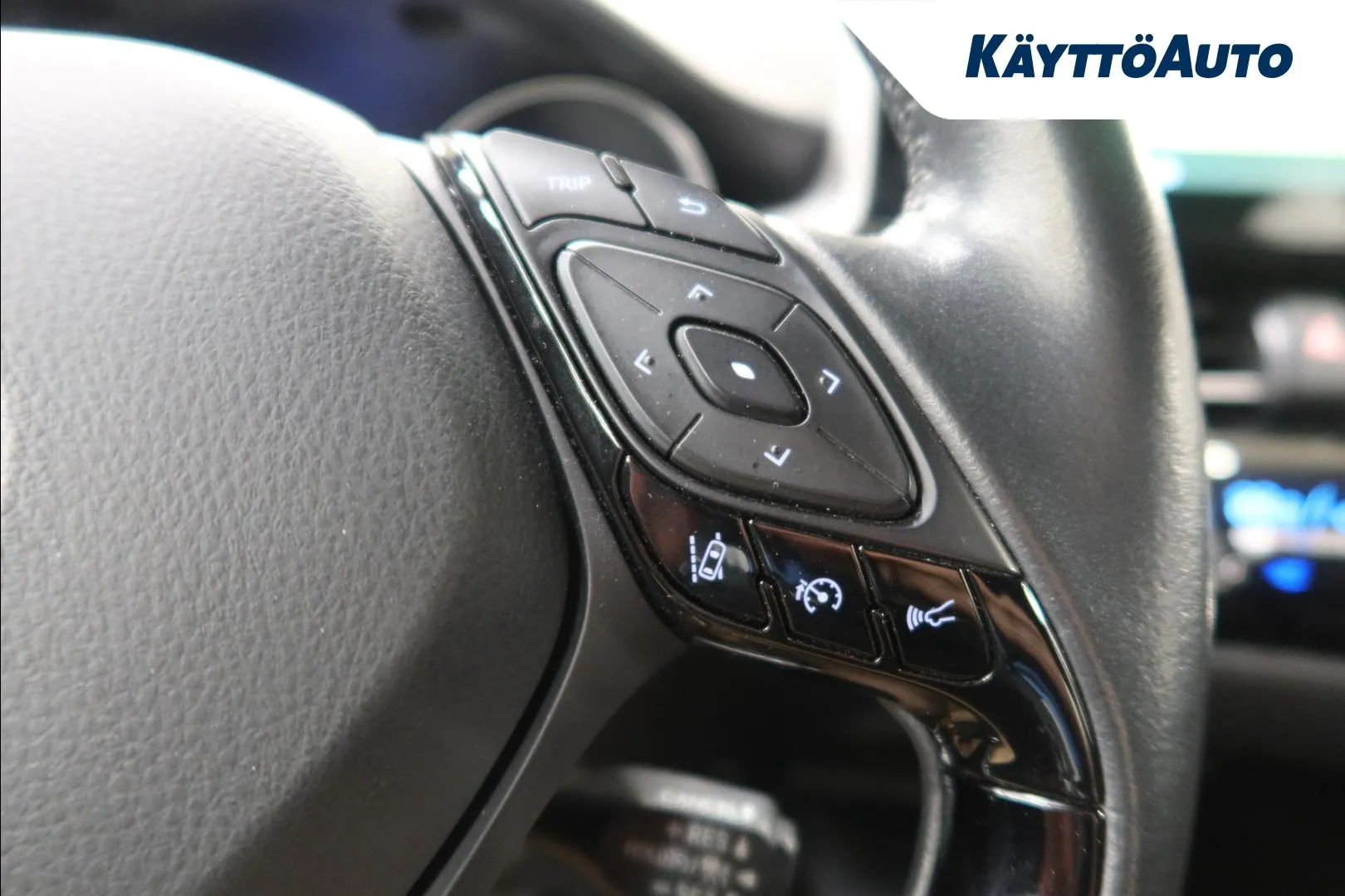 Toyota C-HR GOS-240 carousel image