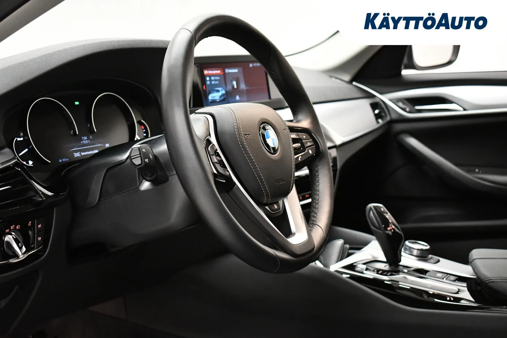 BMW 520 NKZ-988 carousel image