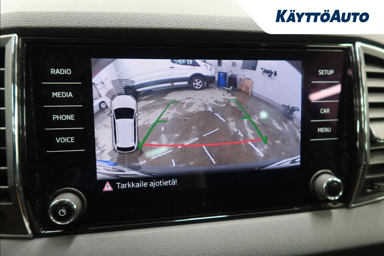 SKODA Karoq GNU-899 carousel image