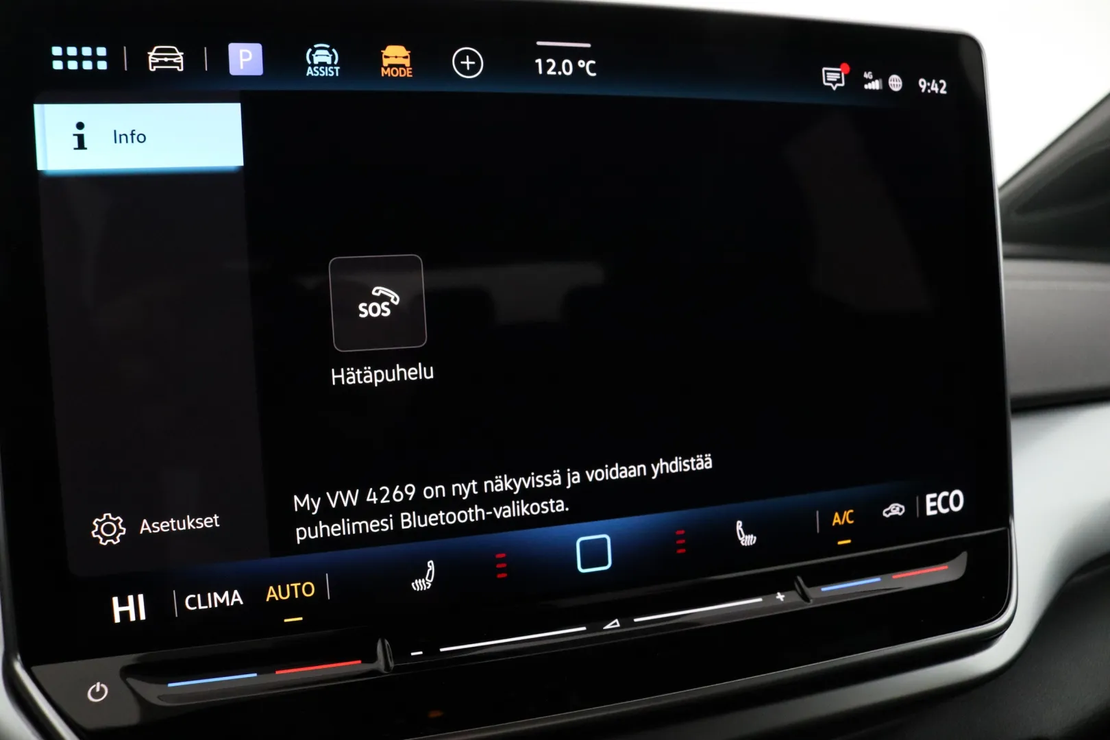 Volkswagen ID.4 NOK-327 carousel image