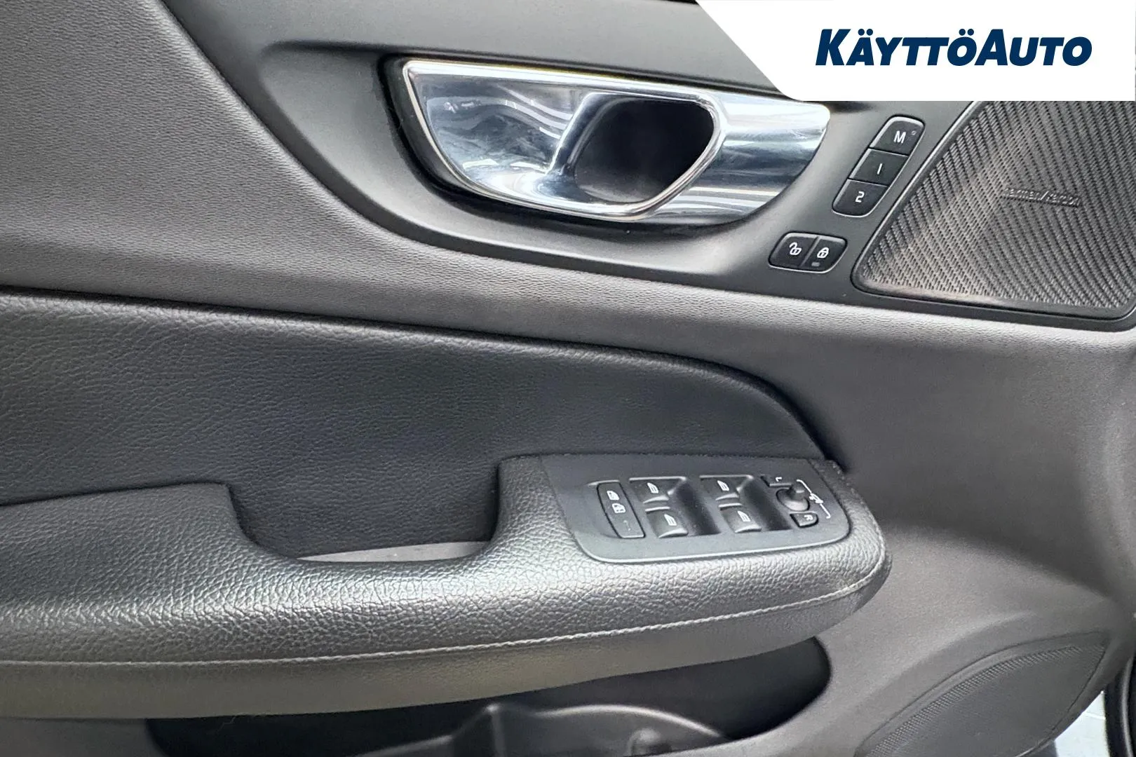 VOLVO S60 KUB-365 carousel image