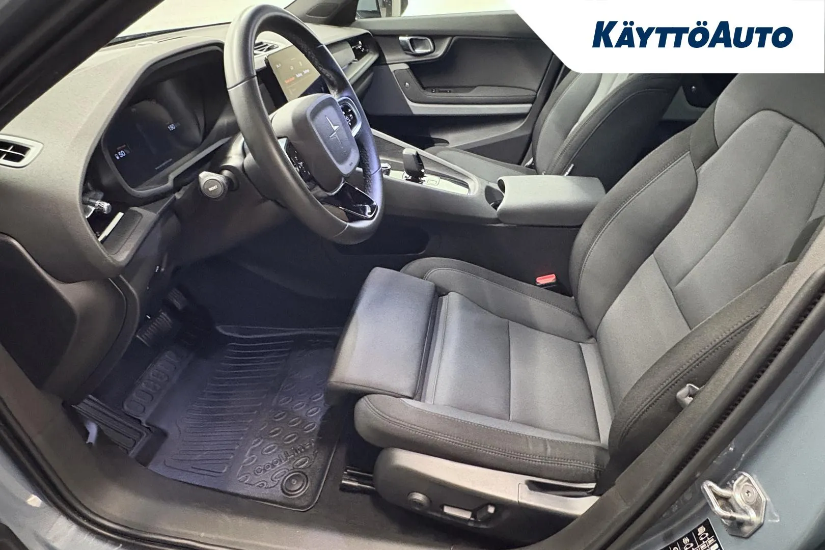 POLESTAR 2 OZZ-465 carousel image