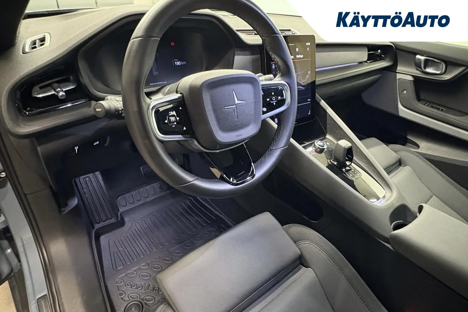 POLESTAR 2 OZZ-465 carousel image