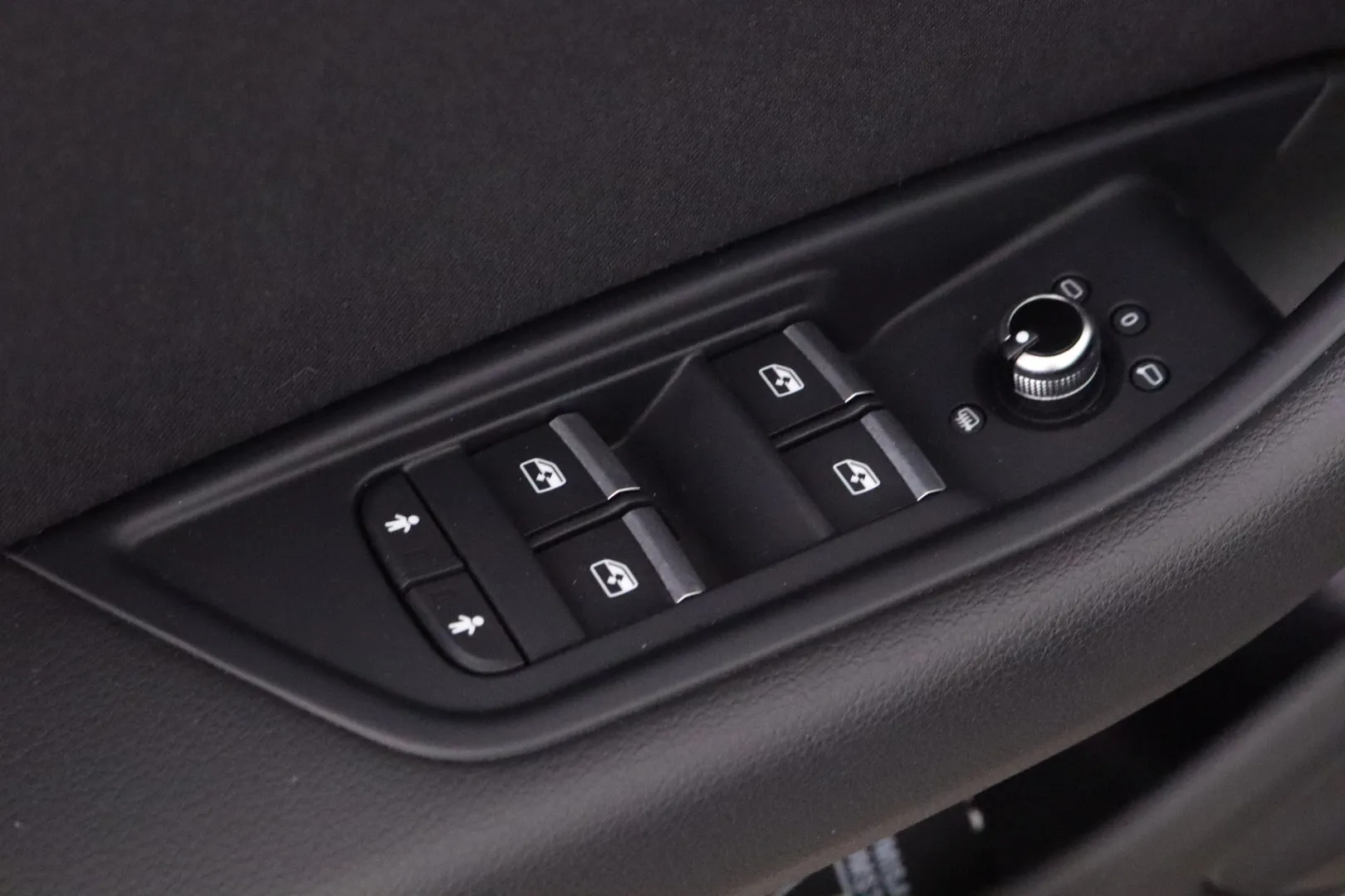 AUDI A4 allroad quattro SMN-263 carousel image