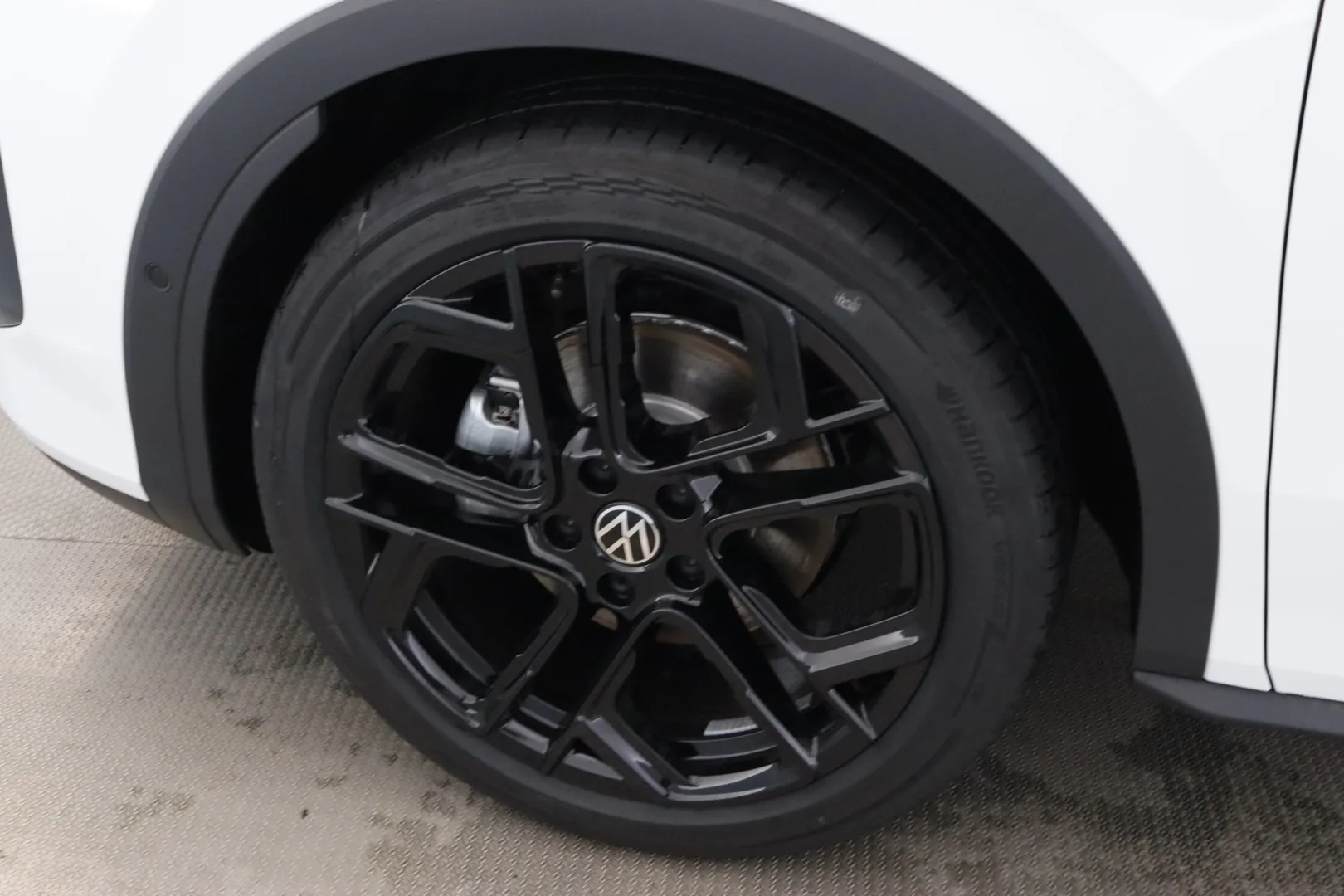 Volkswagen T-Roc KXP-936 carousel image