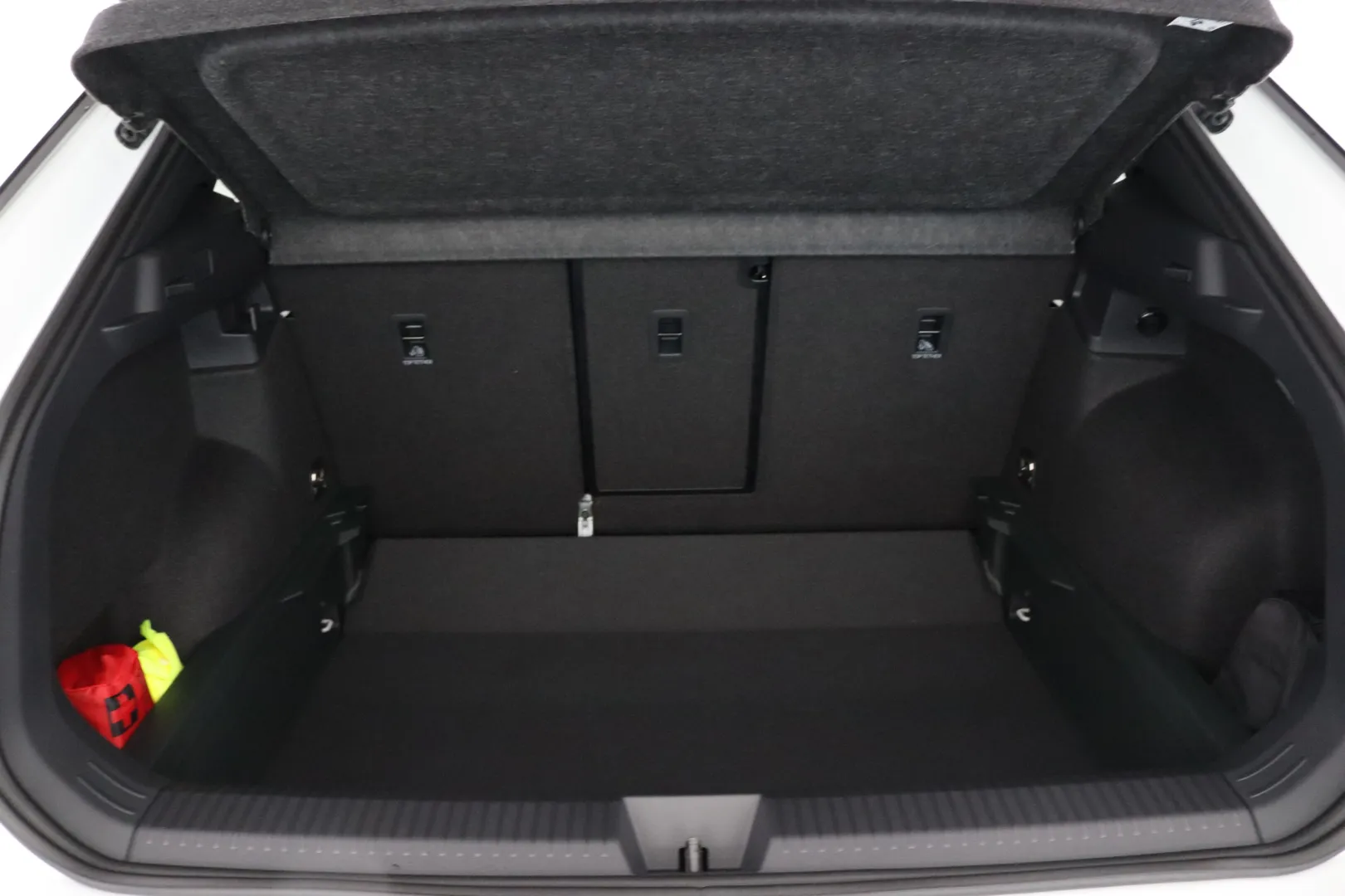 Volkswagen T-Roc KXP-936 carousel image