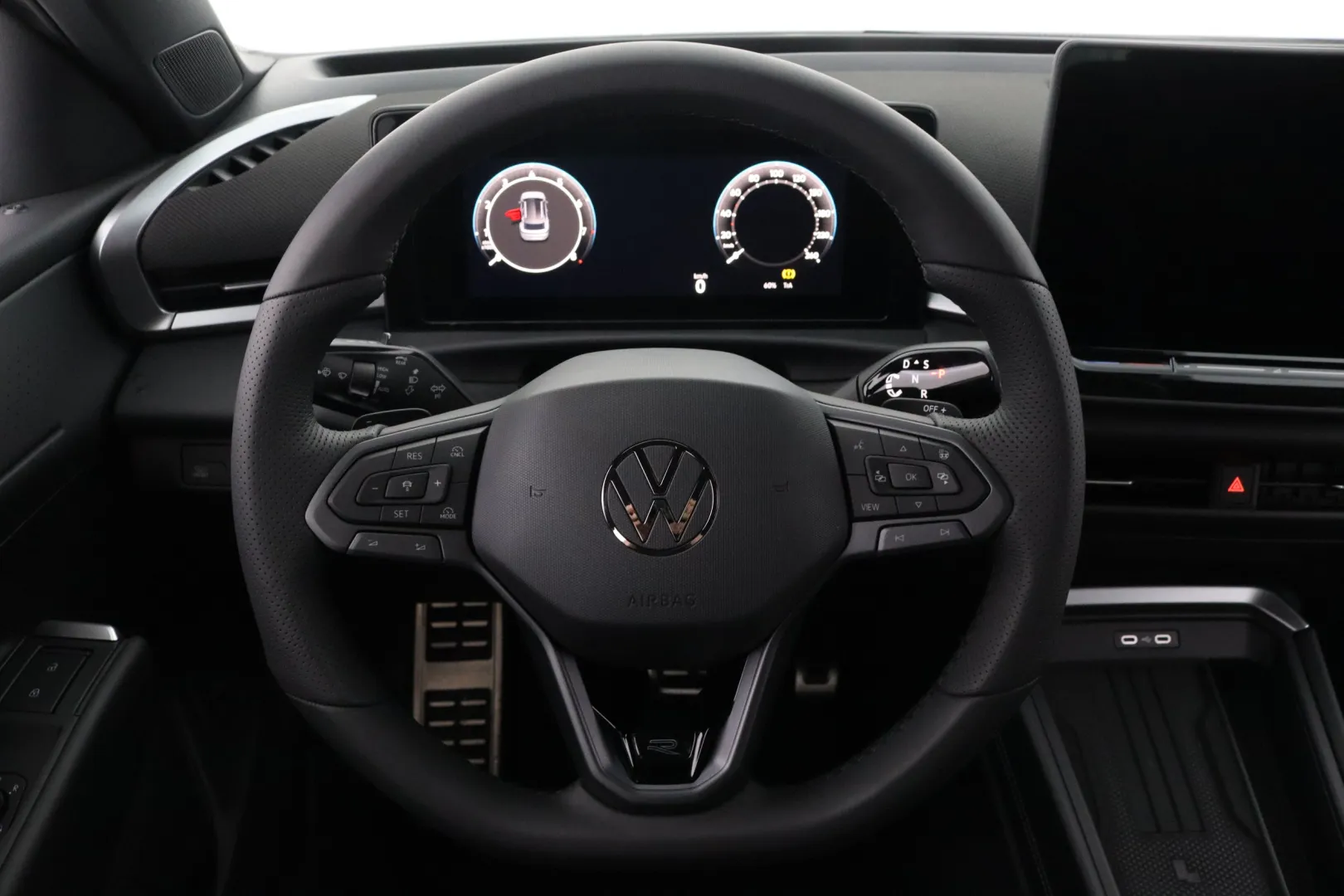 Volkswagen T-Roc KXP-936 carousel image