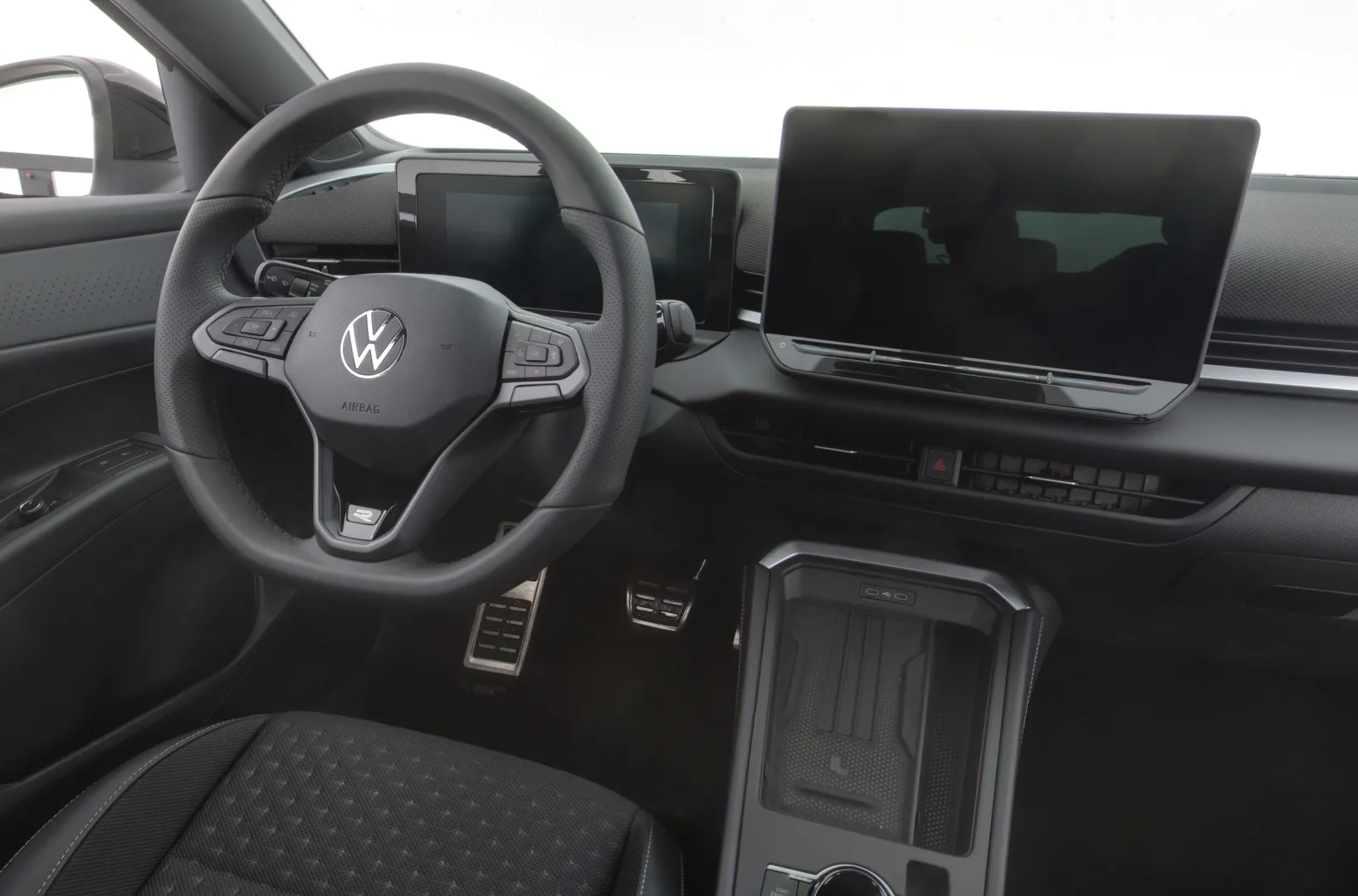 Volkswagen T-Roc KXP-936 carousel image