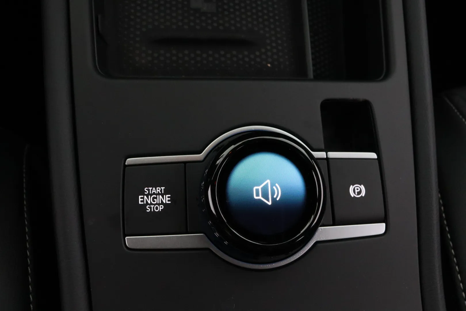 Volkswagen T-Roc KXP-936 carousel image