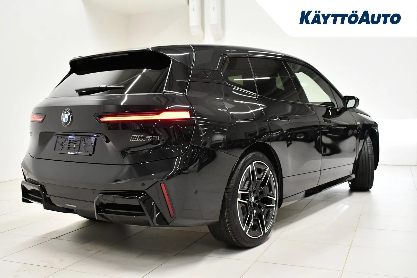 BMW iX RXR-937 carousel image