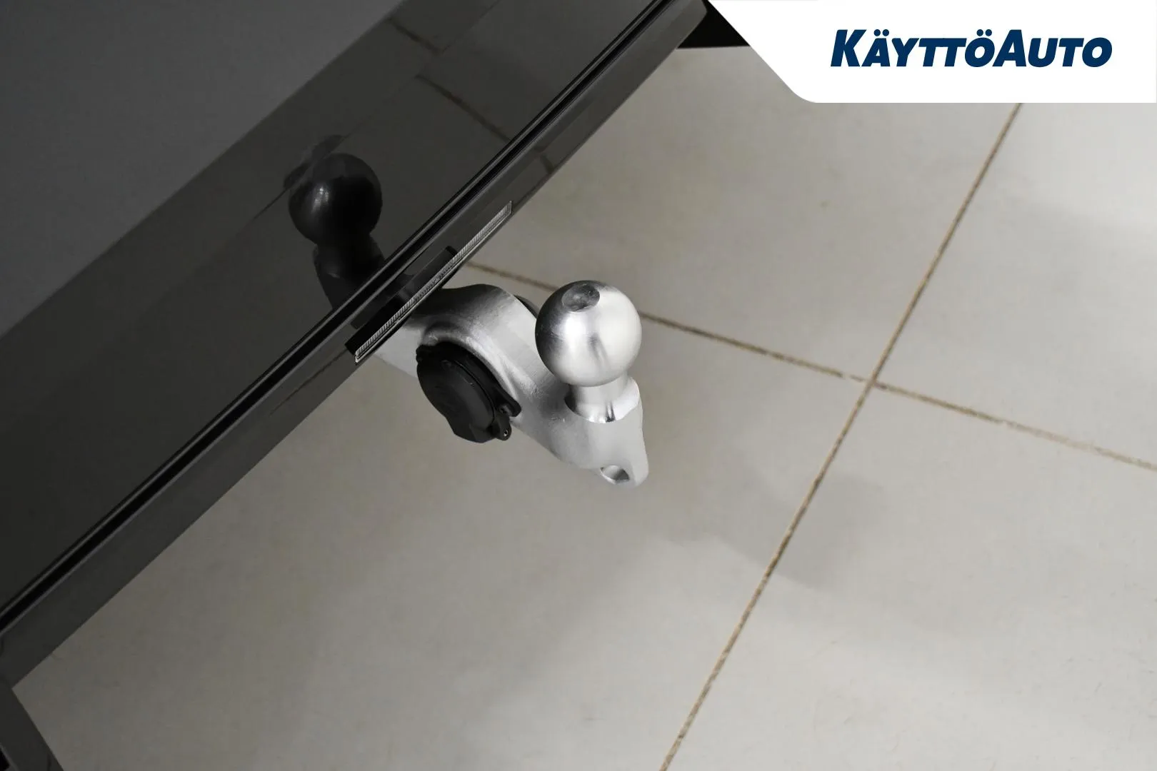 BMW iX RXR-937 carousel image