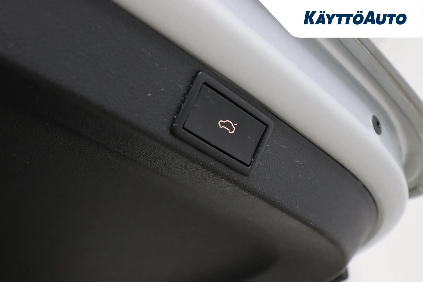 Skoda Octavia IRL-485 carousel image