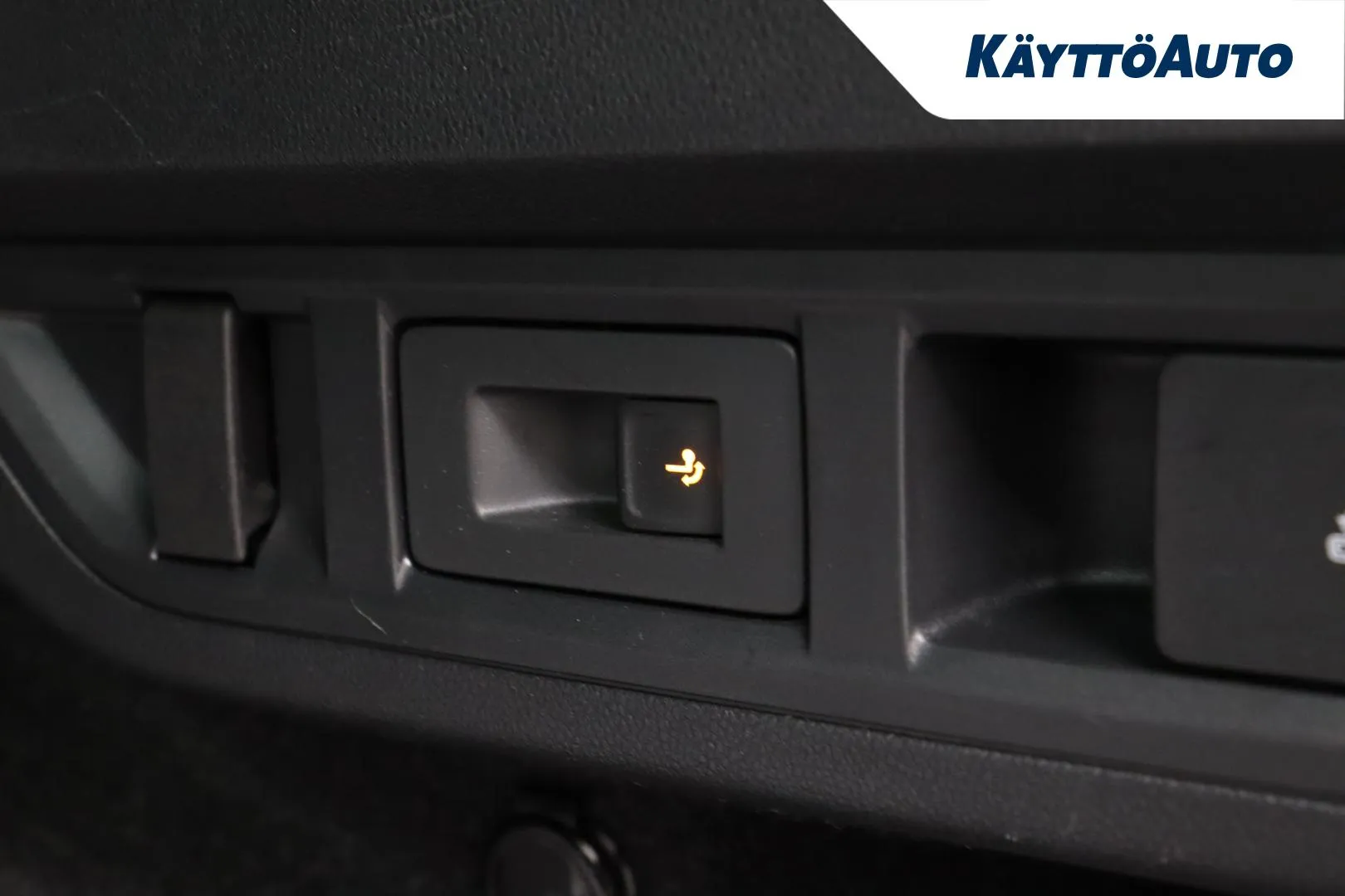 Skoda Octavia IRL-485 carousel image