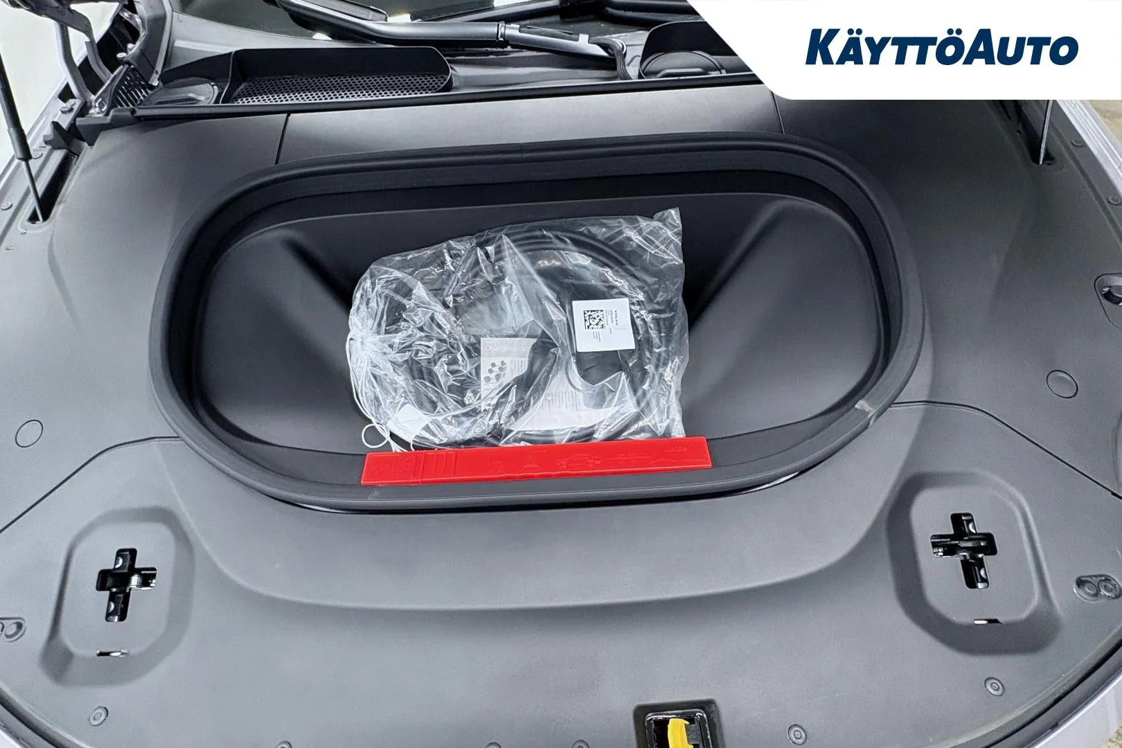 Volvo ES90 KXN-594 carousel image