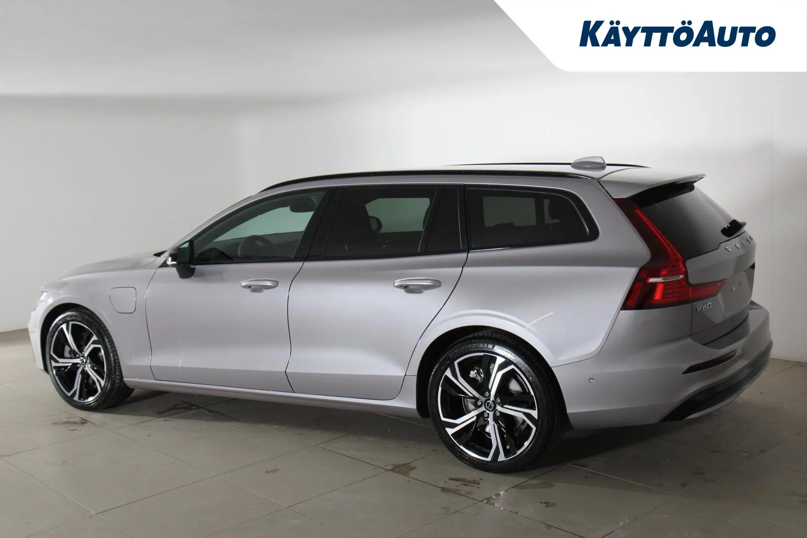Volvo V60 RXU-225 carousel image