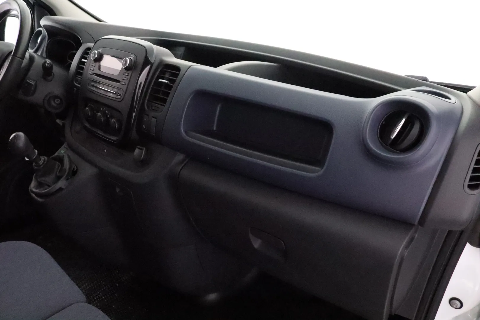 OPEL Vivaro LOB-333 carousel image