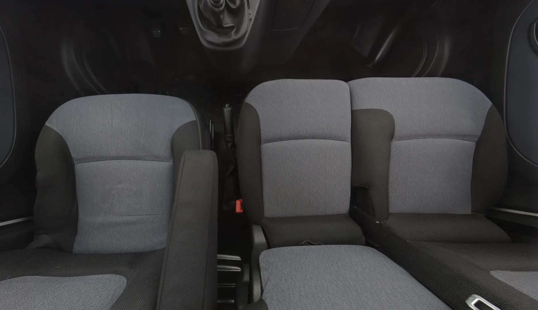 OPEL Vivaro LOB-333 carousel image