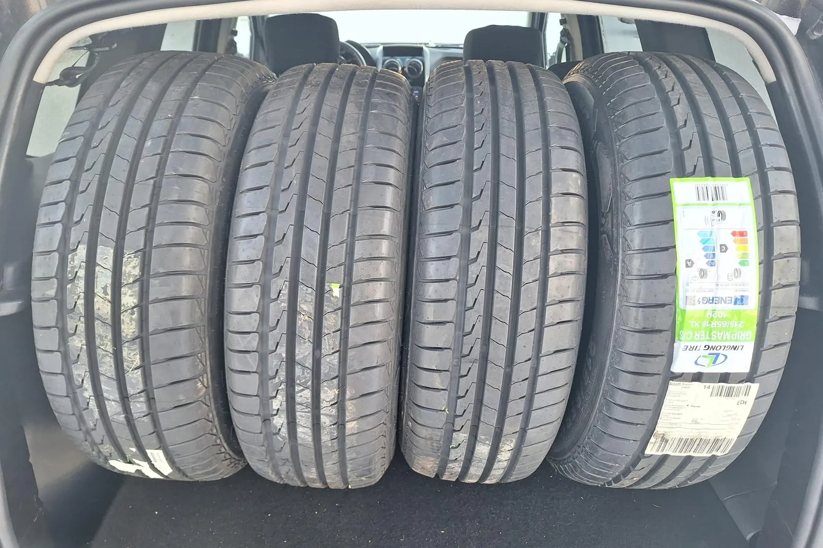 DACIA Duster VZO-427 carousel image